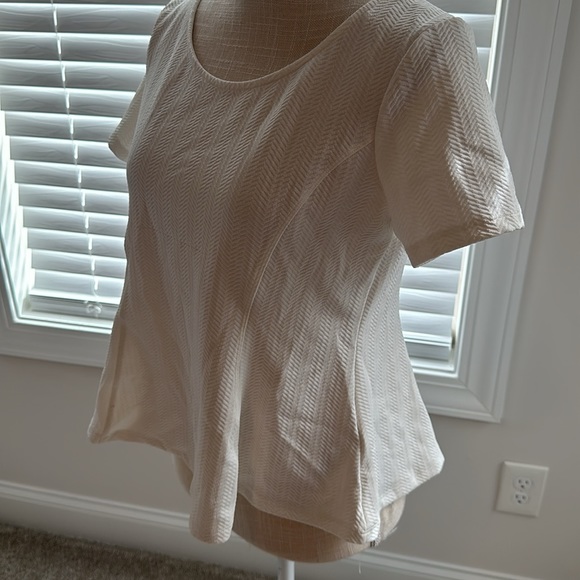 Neverworn. White stretch top. - Picture 5 of 8